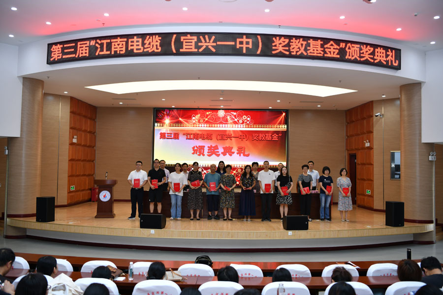 图片22900.jpg