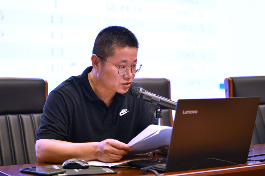 2021高二开学典礼03900.jpg