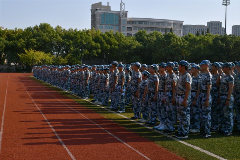 2022军训二02900.jpg